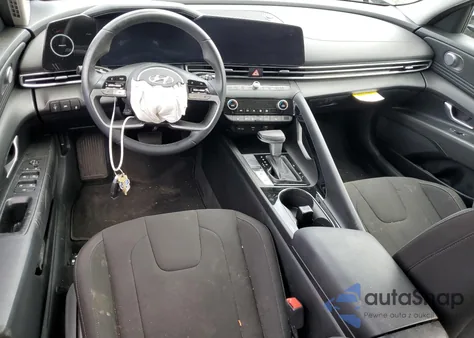 2023 Hyundai Elantra Sel z USA, uszkodzony, nr VIN KMHLS4AG6PU528375